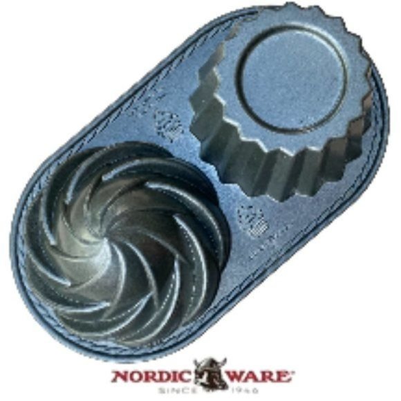 NORDIC WARE 6 Cup Commercial Cute Cupcake Pan cast aluminum New - Picture 3 of 6